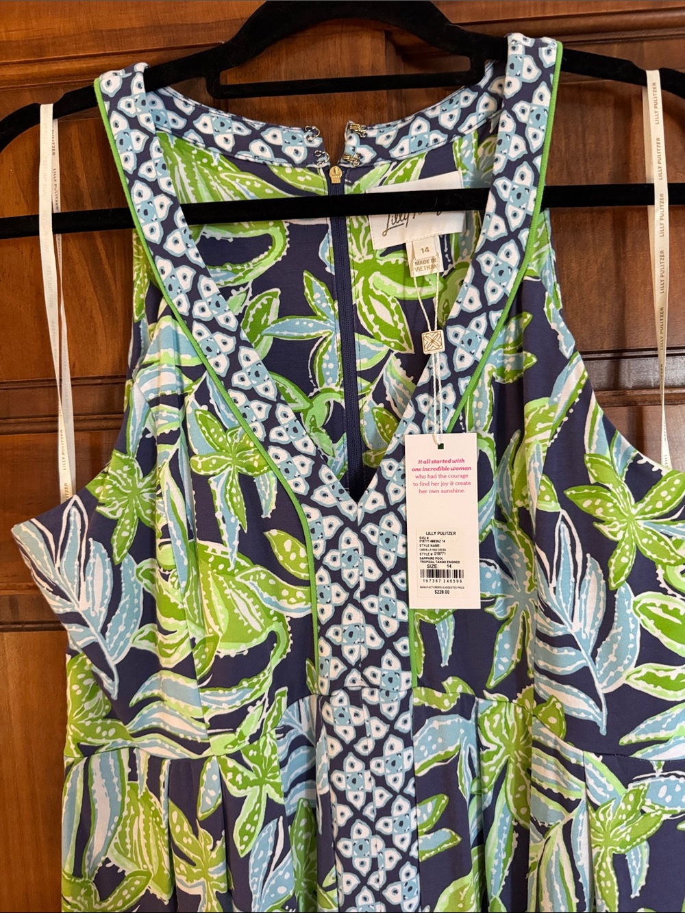 NWT Lilly Pulitzer Carmilla Navy & Lime Green Tropical V-Neck Maxi Dress - Picture 6 of 7